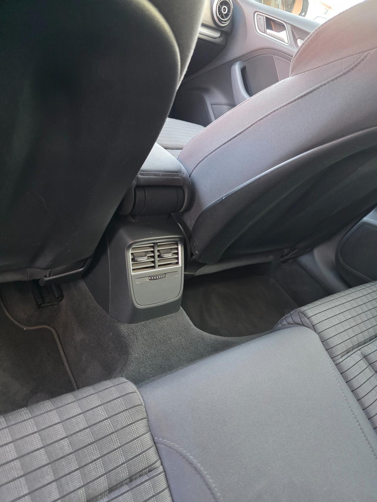 Audi A3 2.0 TDI 150 CV clean diesel S tronic