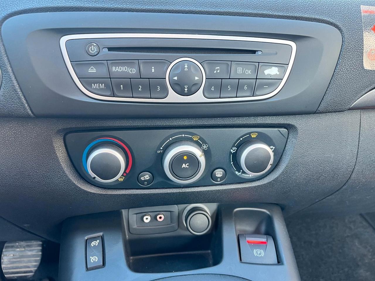 Renault Scénic 1.5 dCi 110CV Dynamique