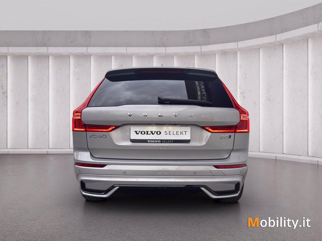VOLVO XC60 2.0 b5 mhev Plus Dark awd auto del 2025