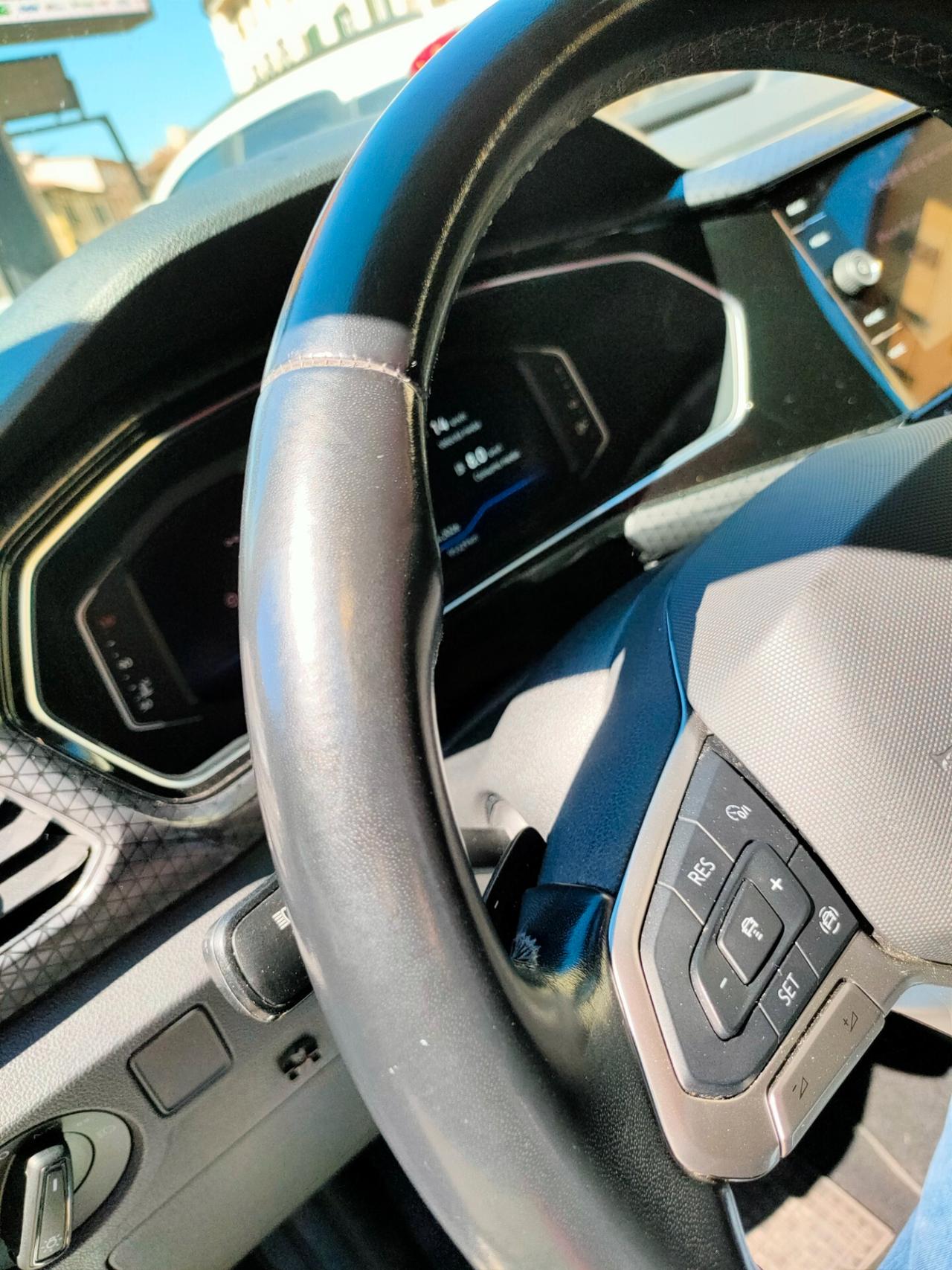 Volkswagen T-Cross 1.0 TSI 110 CV DSG Advanced