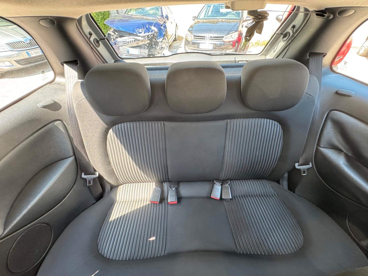 Lancia Ypsilon 1.2 Argento