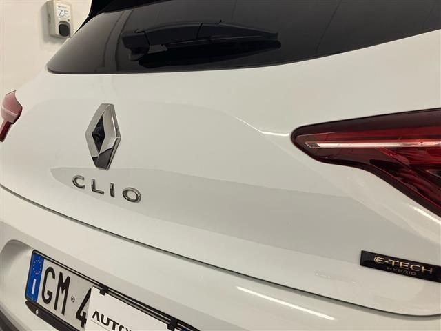 RENAULT Clio 1.6 E-Tech full hybrid Techno 145cv auto