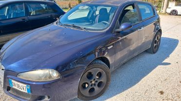 Alfa Romeo 147 1.9 JTD (120) 5 porte Distinctive XCommercianti