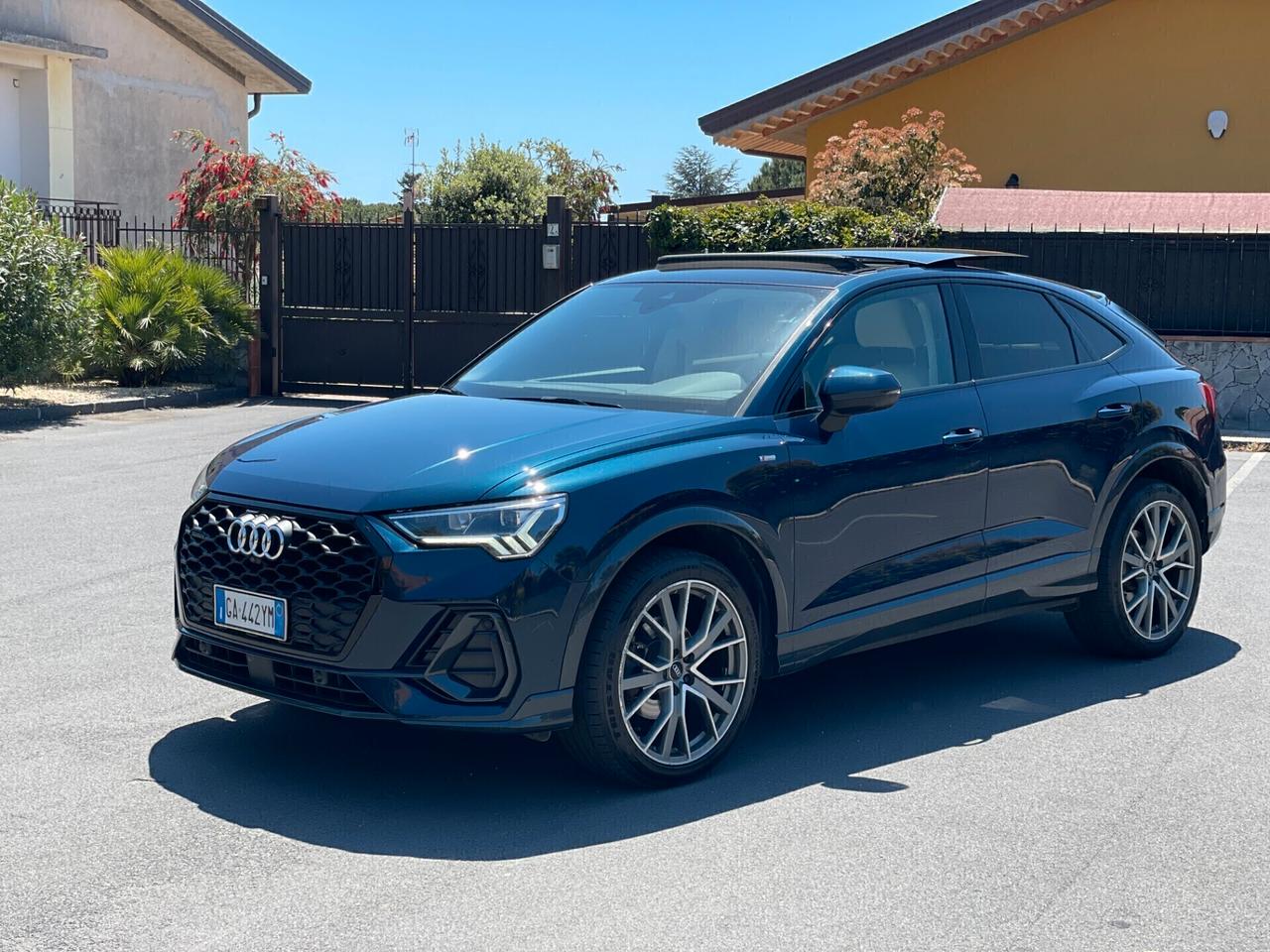 Audi Q3 35 TDI S tronic S line edition Tetto apribile