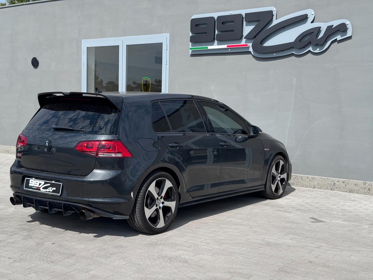 Volkswagen Golf GTI Performance 2.0 TSI DSG 5p. BlueMotion Technology
