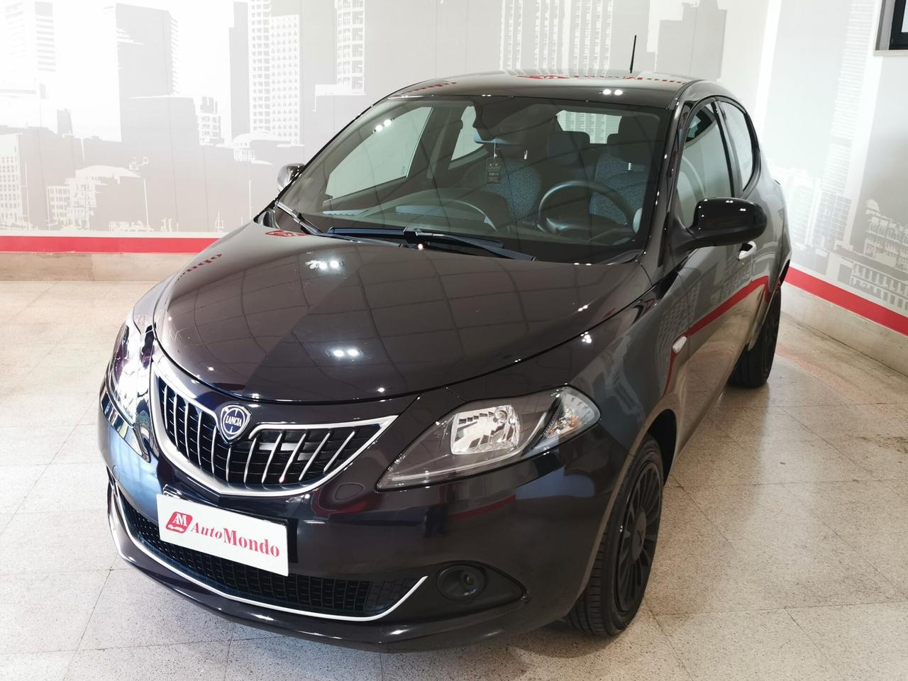 Lancia Ypsilon 1.2 69 CV 5 porte GPL Gold Plus