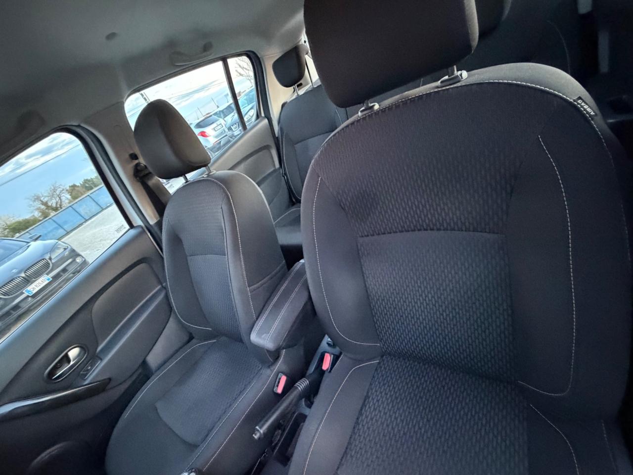 Dacia Sandero Stepway 1.5 dCi 8V 90CV Start&Stop