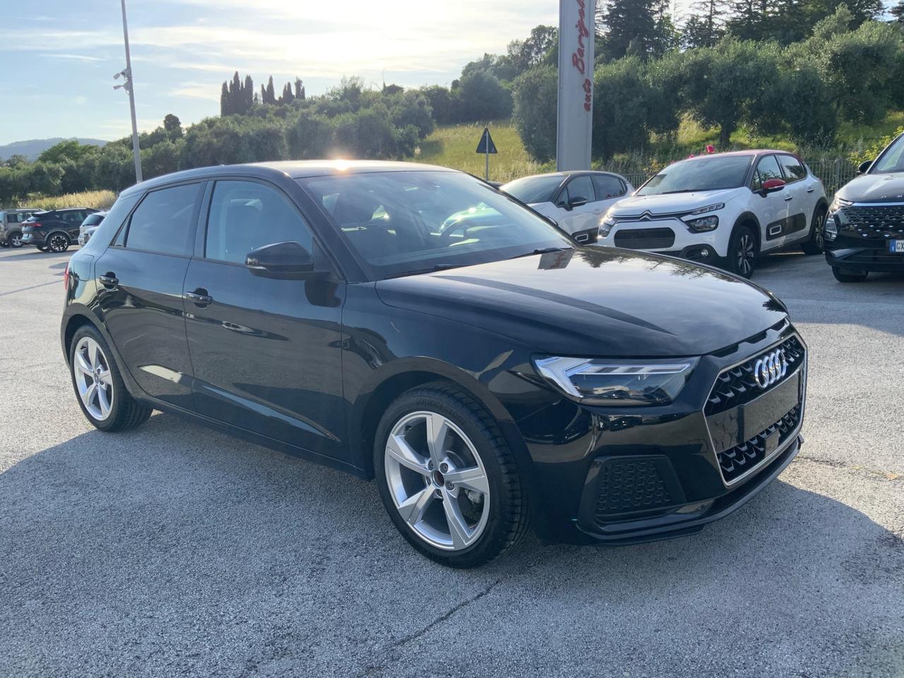 Audi A1 SPB 30 TFSI S tronic Identity Black