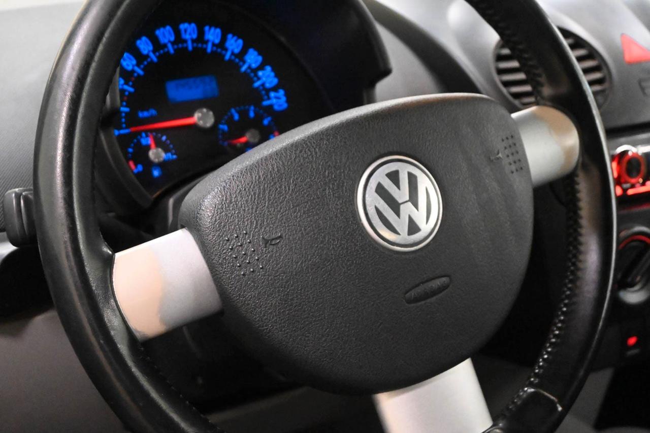 VOLKSWAGEN New Beetle 1.9 TDI 101CV Cabrio