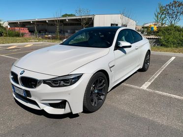 Bmw M4 3.0 dkg Head-Up + Harman-Kardon OK PERMUTE