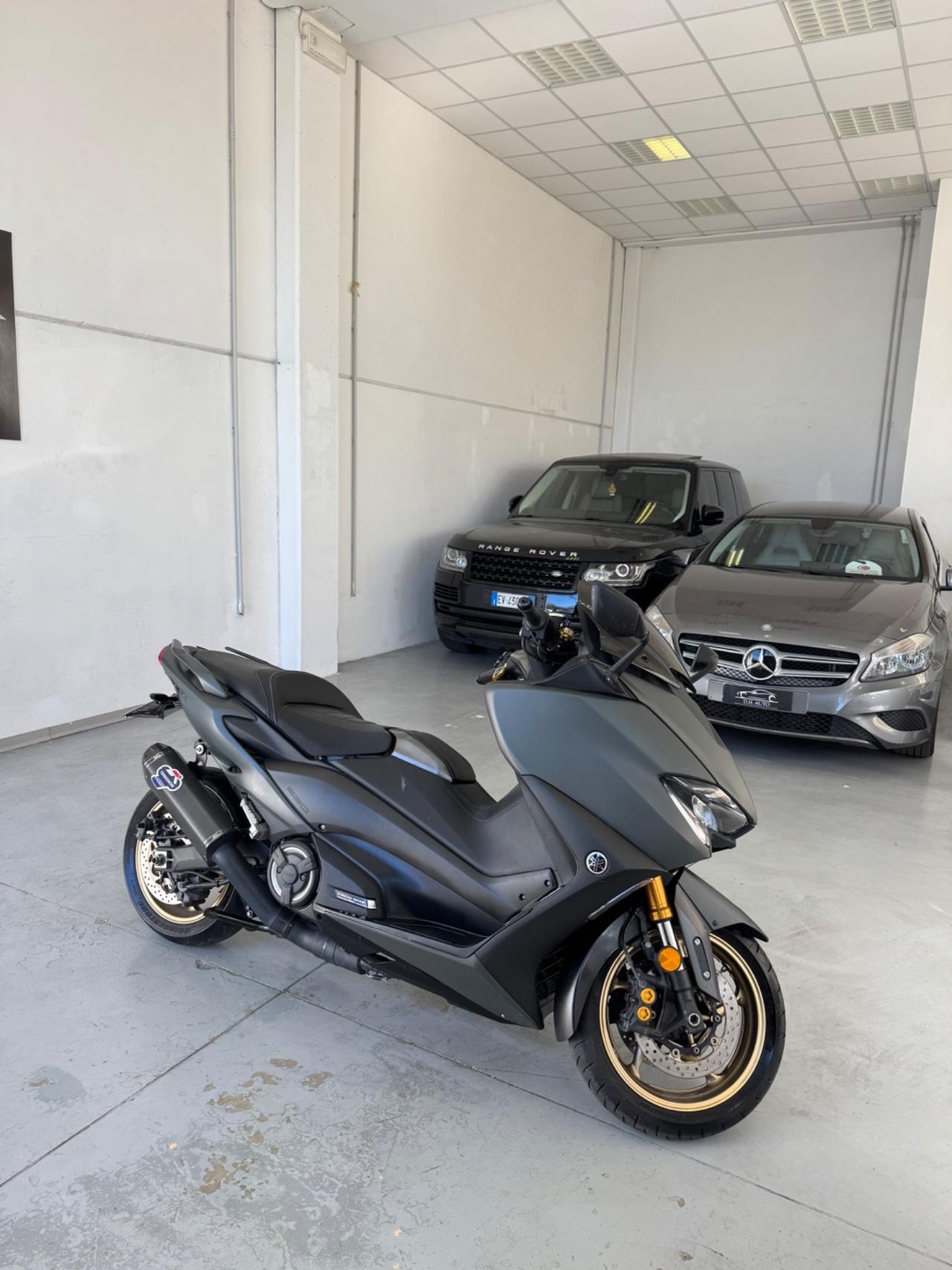 Yamaha TMAX 560 Tech Max