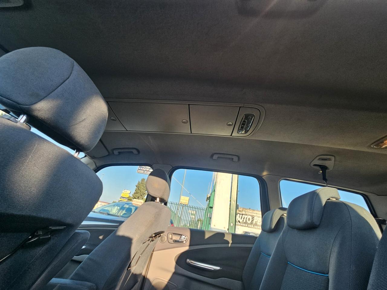Ford Galaxy 1.8 TDCi 125 CV 7 POSTI