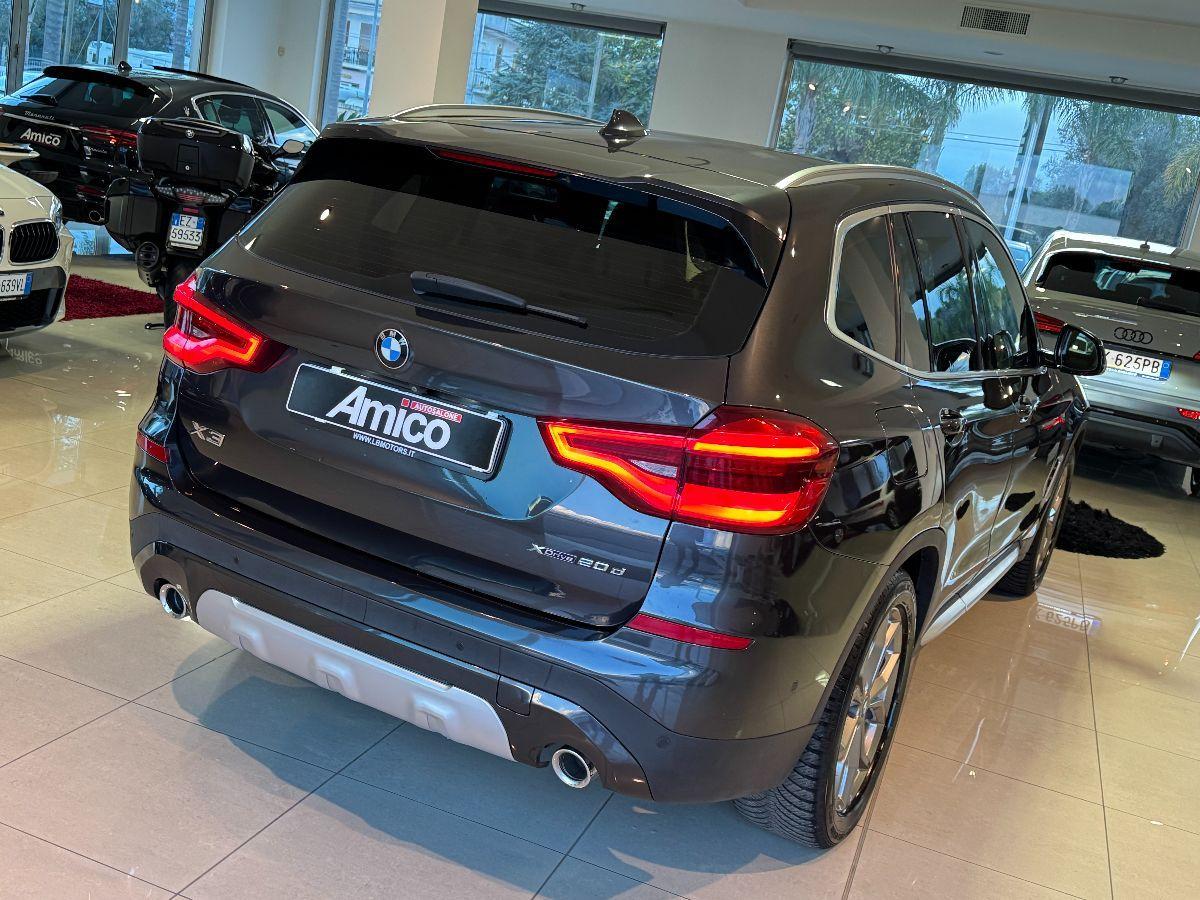 BMW X3 xDrive20d xLine Pelle Chiara Luci ambient