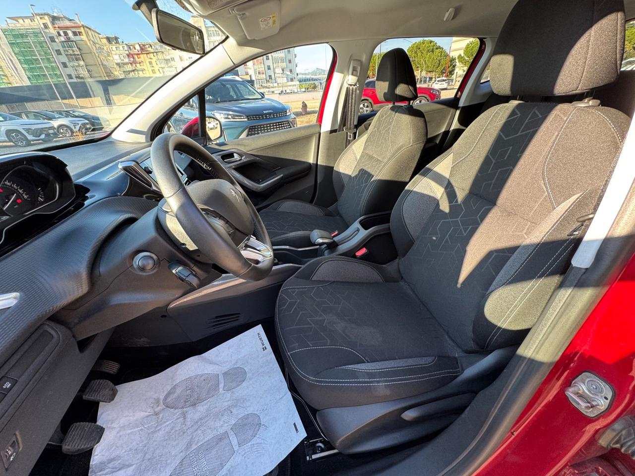 Peugeot 2008 BlueHDi