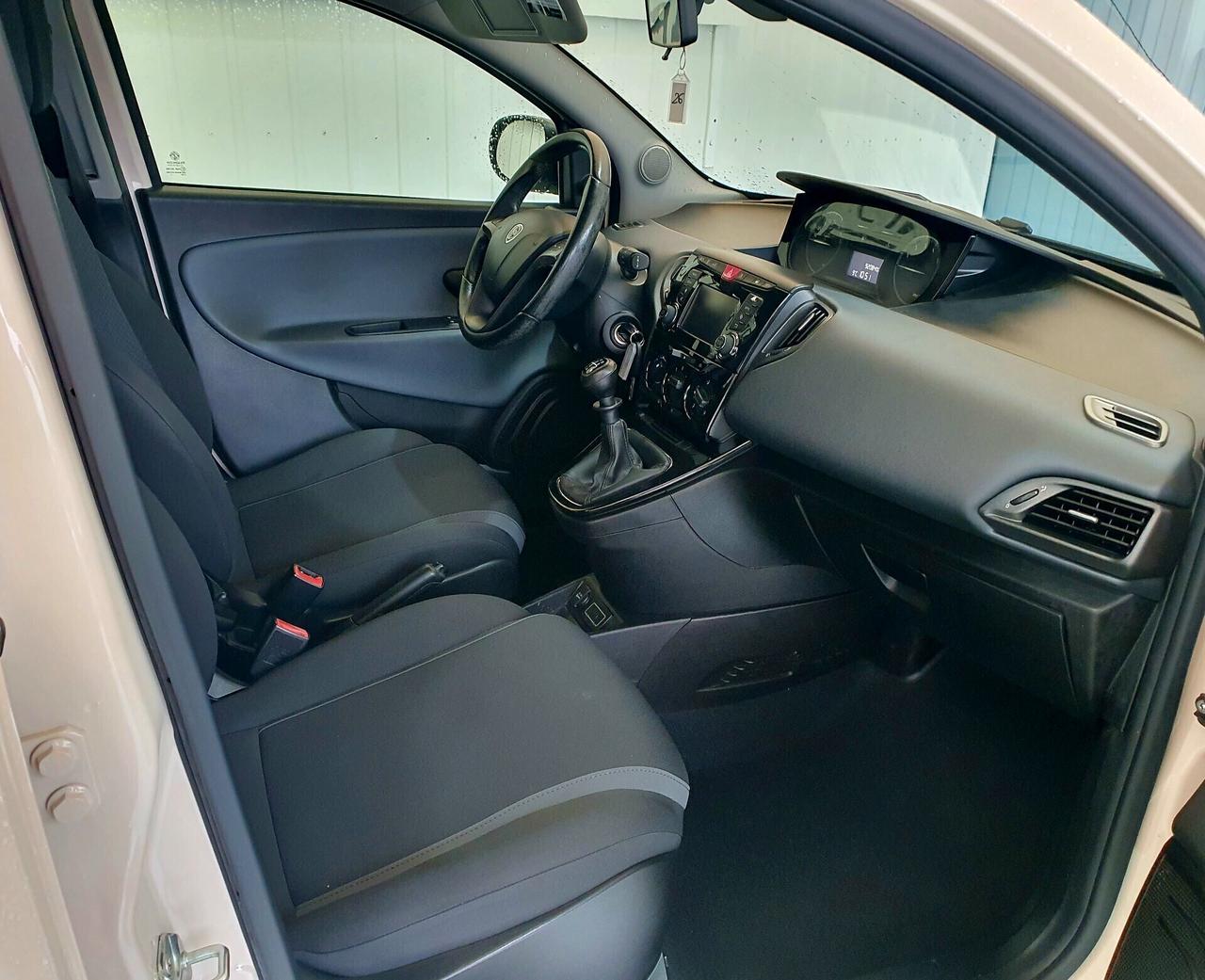 Lancia Ypsilon 1.2 BENZ. - 2017 - KM. 92.000