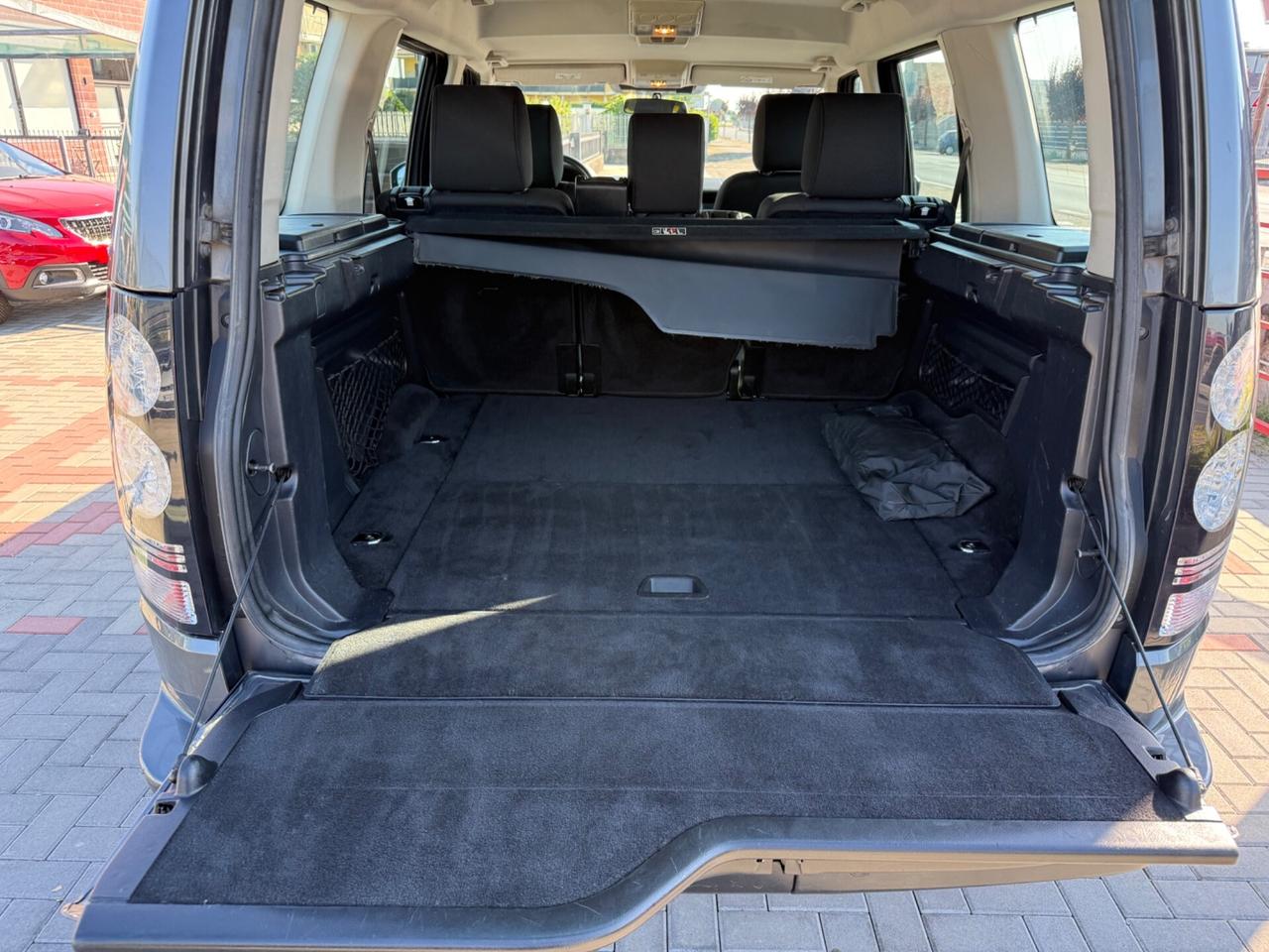 Land Rover Discovery 4 3.0 TDV6 211CV HSE AUTOCARRO 5POSTI