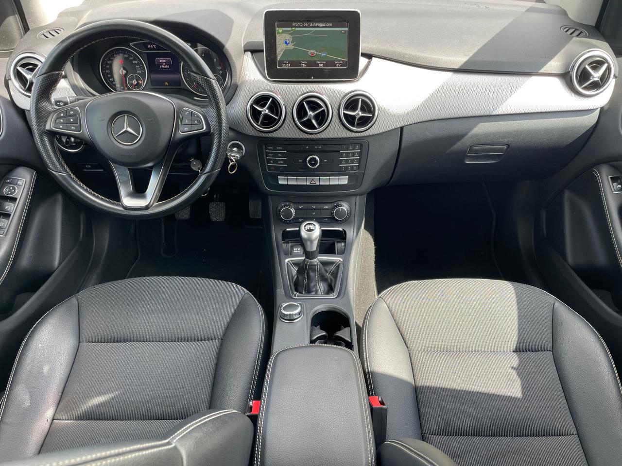 Mercedes-benz B 180 1.5 CDI 110cv Premium-NAVIGATORE-RETROCAMERA