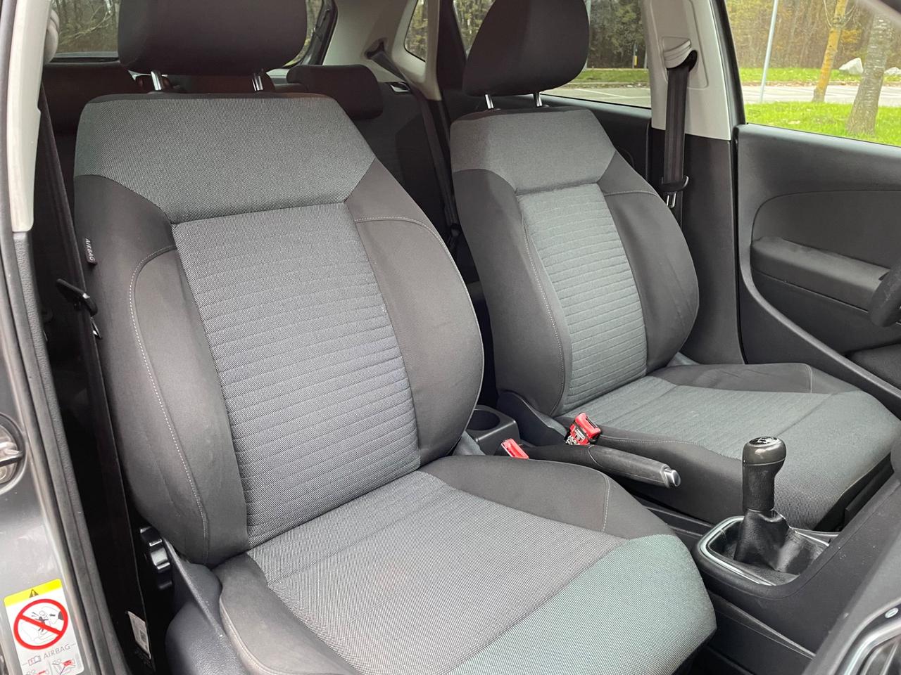 Volkswagen Polo 1.4 5 porte Highline* Neo patentati *