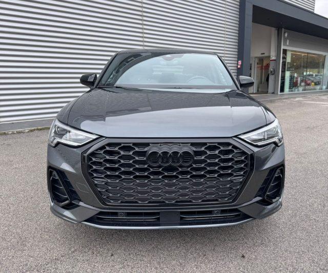 AUDI Q3 SPB 35 TDI Stronic Identity Black S-line SPORTBACK