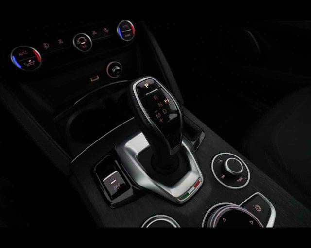 ALFA ROMEO Stelvio 2.2 Turbodiesel 190 CV AT8 Q4 Business
