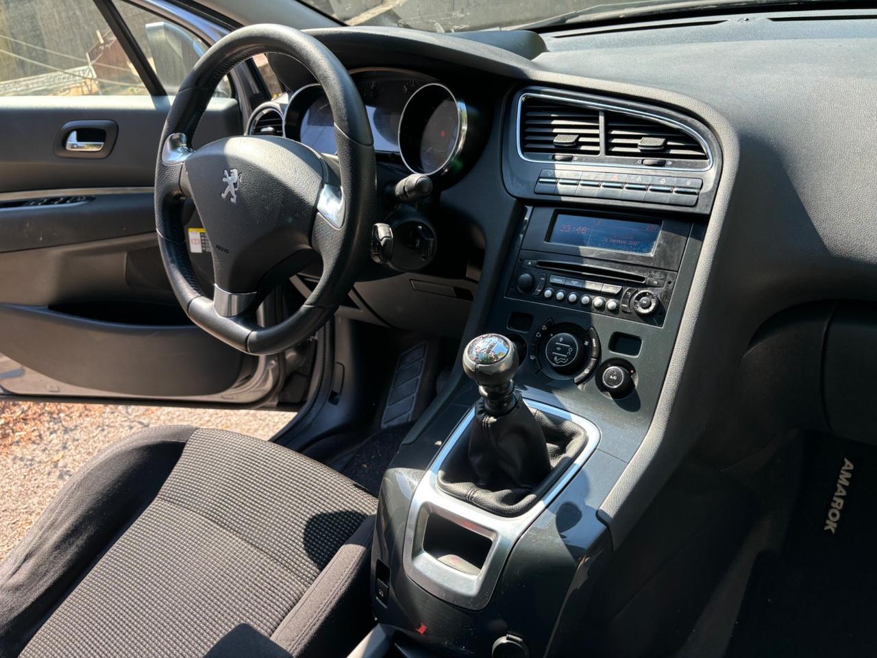 Peugeot 5008 2.0 HDi 150CV Active