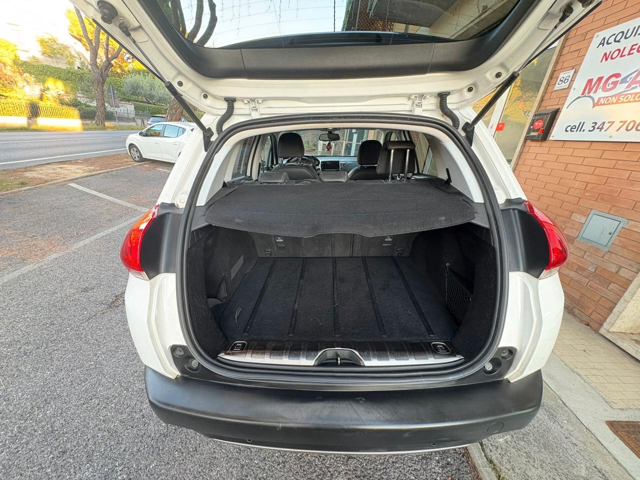 Peugeot 2008 12 MESI DI GARANZIA COMPLETA!!!