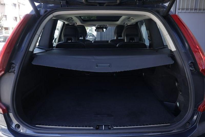 Volvo XC90 Volvo XC90 D5 AWD Geartronic Inscription Tetto Panoramico Unicoproprietario