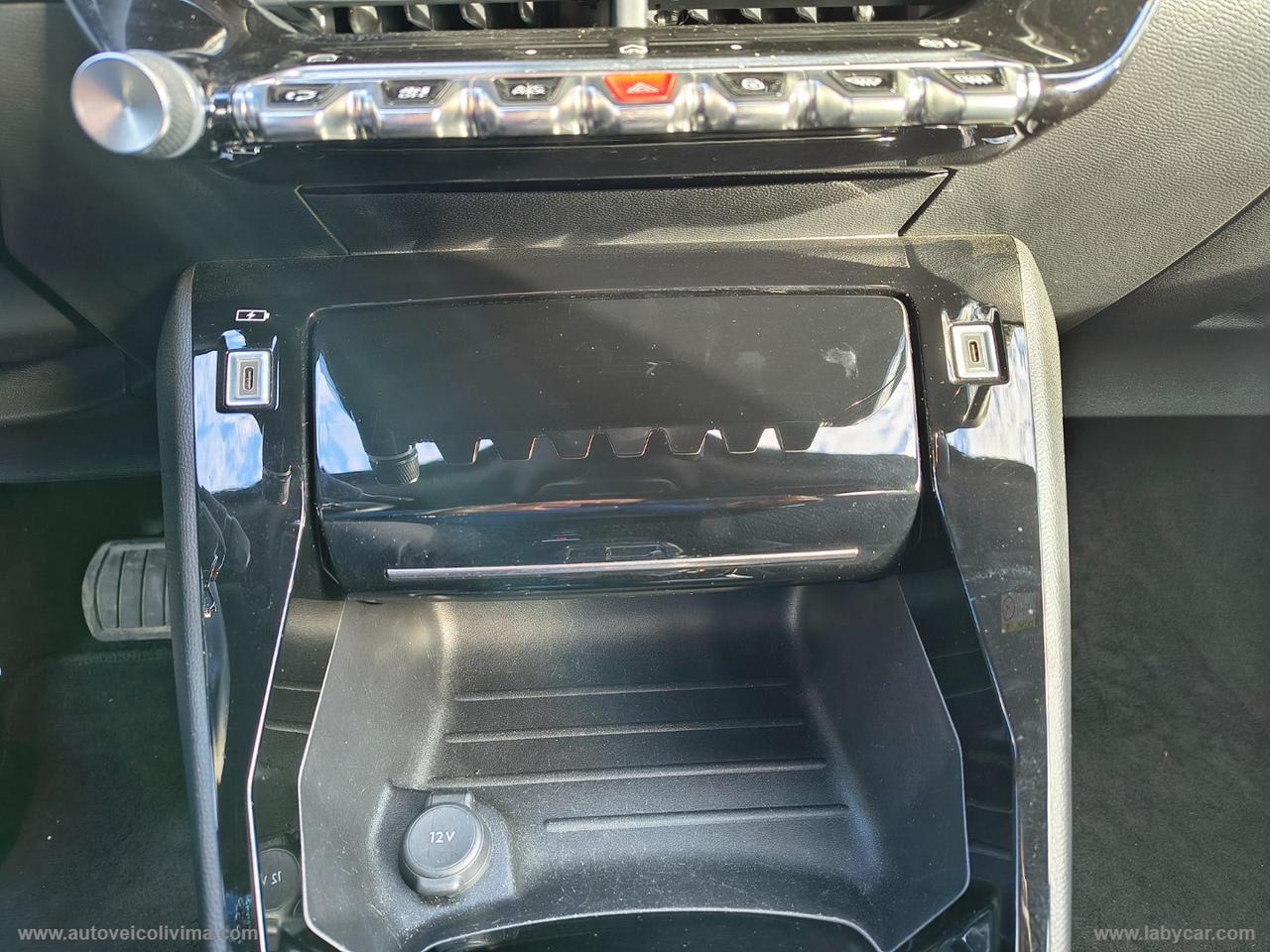 PEUGEOT 2008 BlueHDi 130 S&S EAT8 Allure