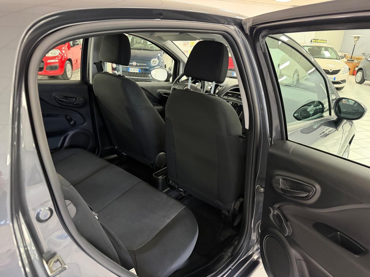 Fiat Punto 1.2 8V 5 porte Street Neopatentati