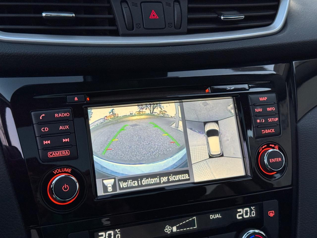 Nissan Qashqai 1.5 dCi Tekna 49.000km Gancio Traino