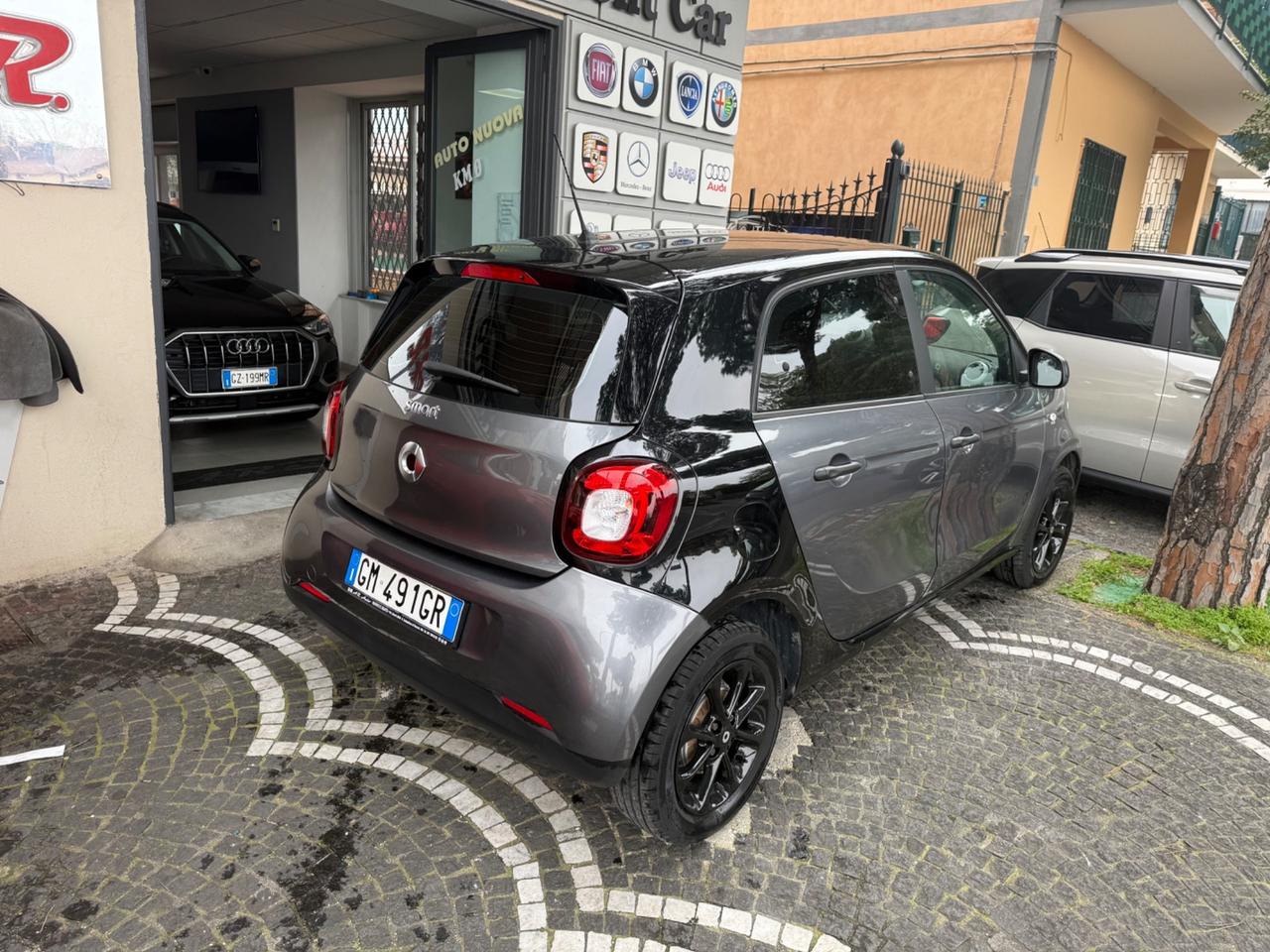Smart ForFour 70 1.0 Youngster