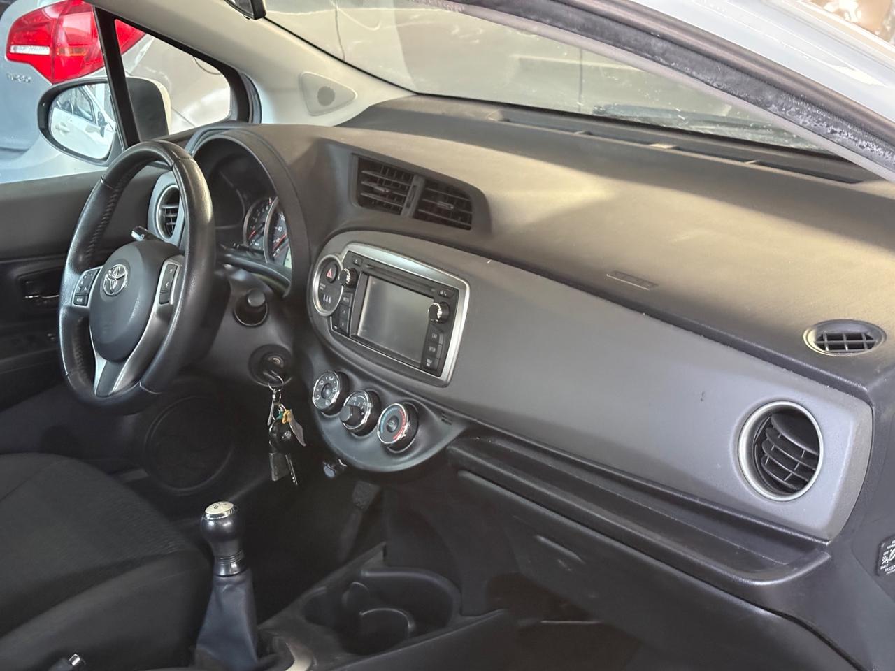 Toyota Yaris 1.0 5 porte GPL