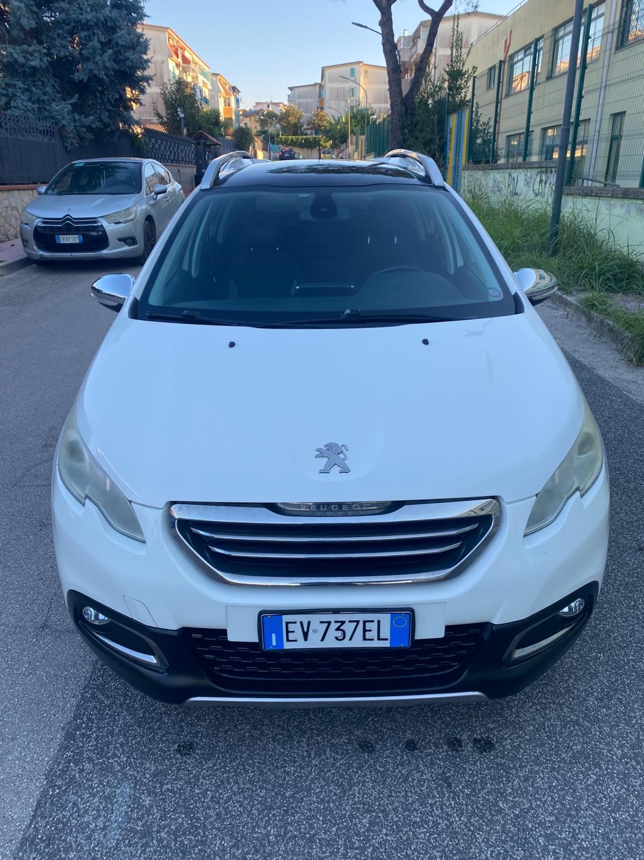Peugeot 2008 HDI 2014 Full Navi Led Tetto