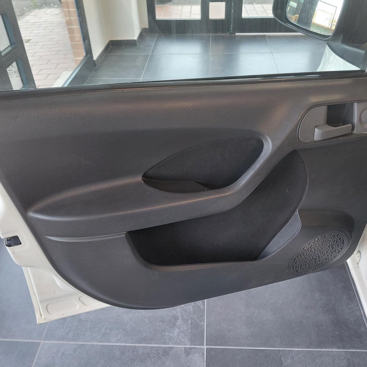 FIAT PANDA ANNO 2012 DS 1.3 ATRAZIONE 4X4 KM 200 MILA