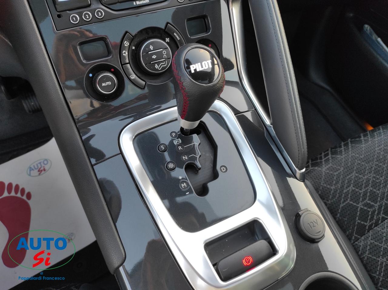 Peugeot 3008 1.6 BlueHDi - 120cv FULL OPTIONAL