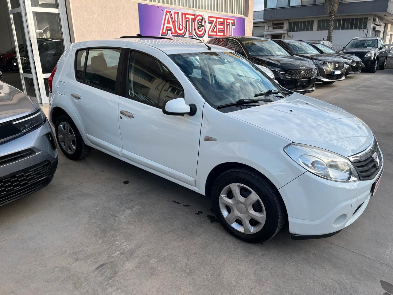 Dacia Sandero 1.5 dCi 70CV Lauréate