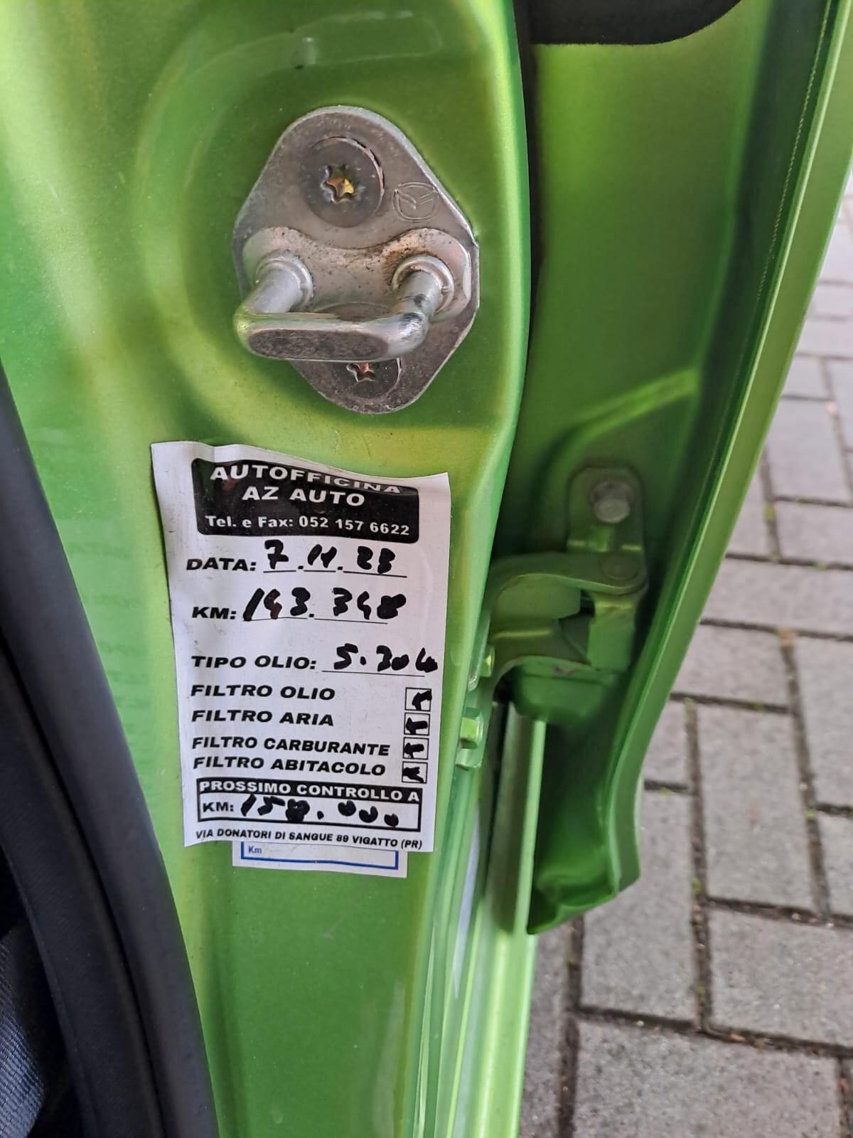 Mazda 2 Mazda2 1.4 TD 68CV 5p. Ok neopatentati