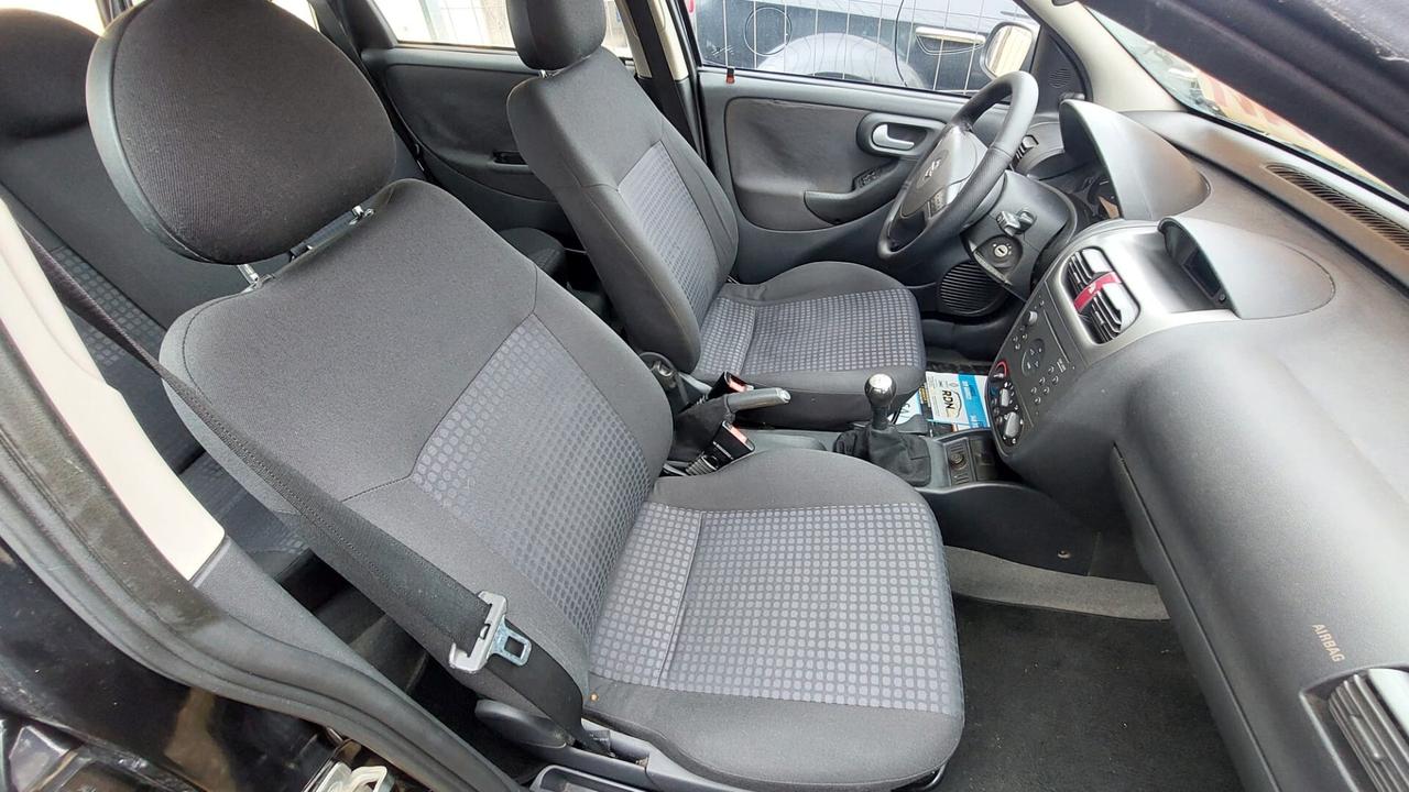 Opel Corsa COSMO 1.3 CDTi 70CV COME NUOVA