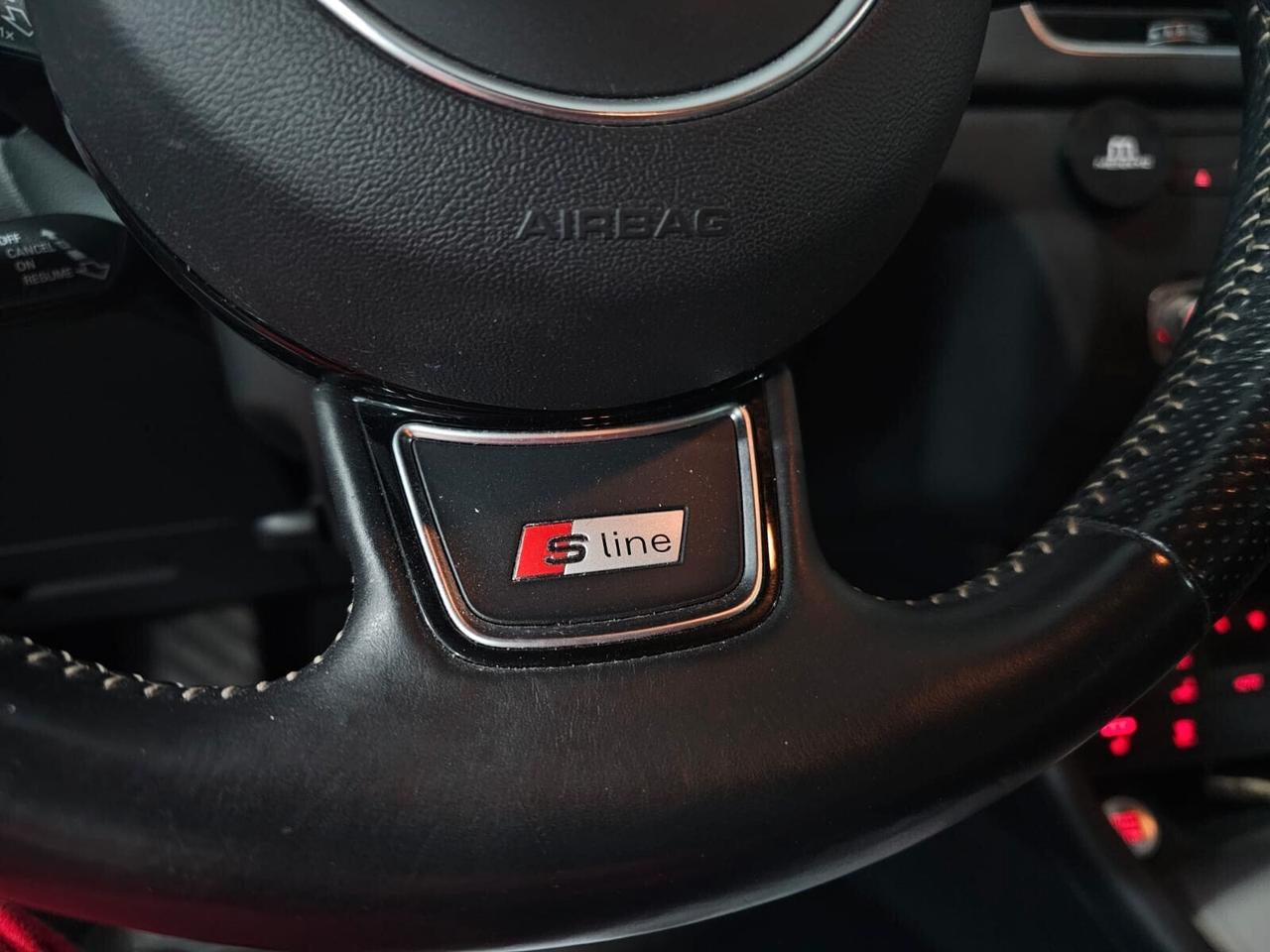 NUOVA AUDI Q3 S-LINE IDENTITY BLACK S-TRONIC 2.0 TDI 150CV QUATTRO