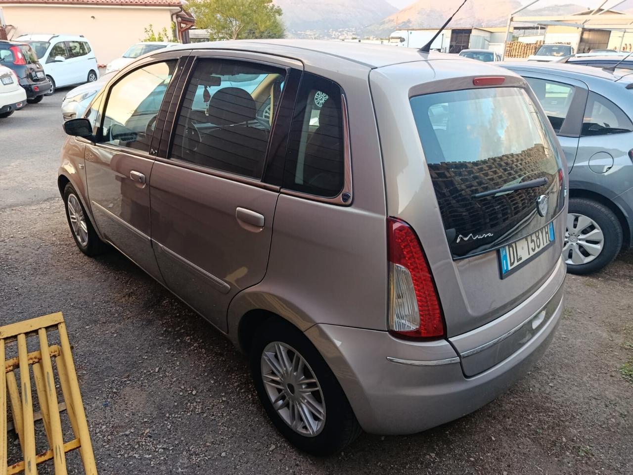 Lancia MUSA 1.3 Multijet 16V 90 CV Oro