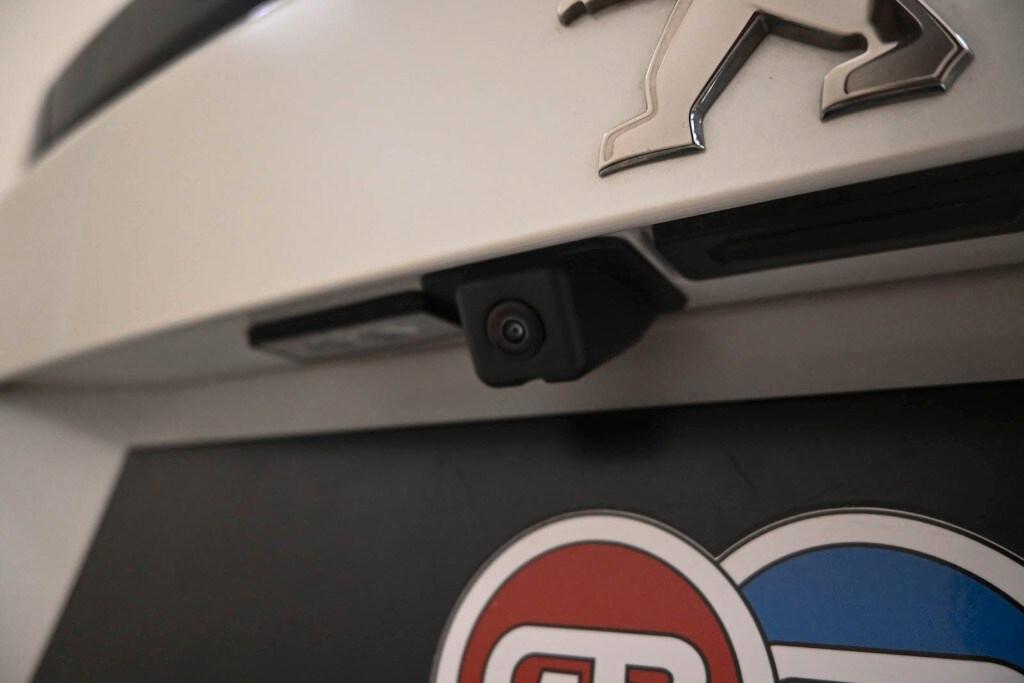 PEUGEOT 2008 2ª serie 2008 PureTech 100 S&S Ac...