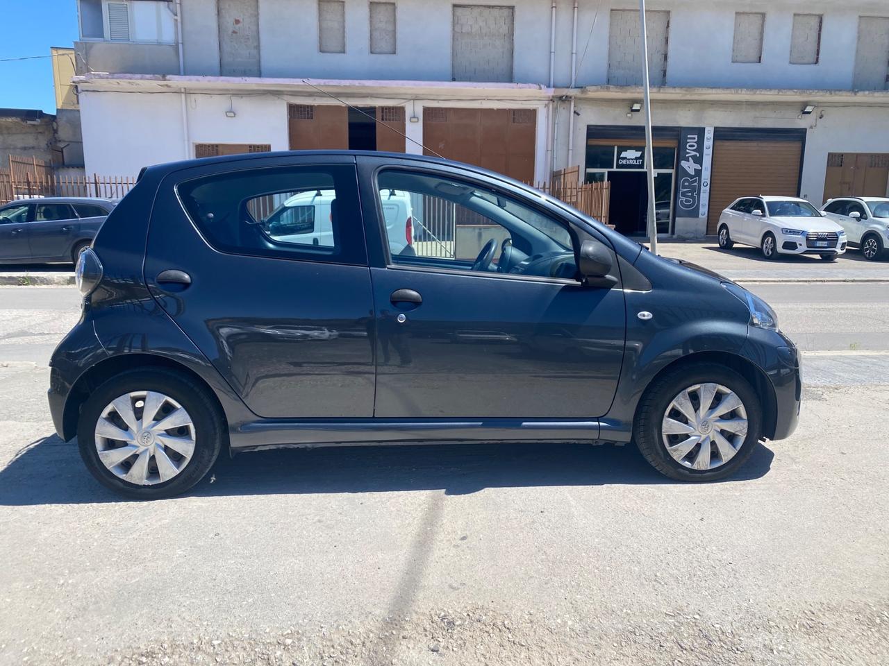 Toyota Aygo 1.0 12V VVT-i 5 porte Active