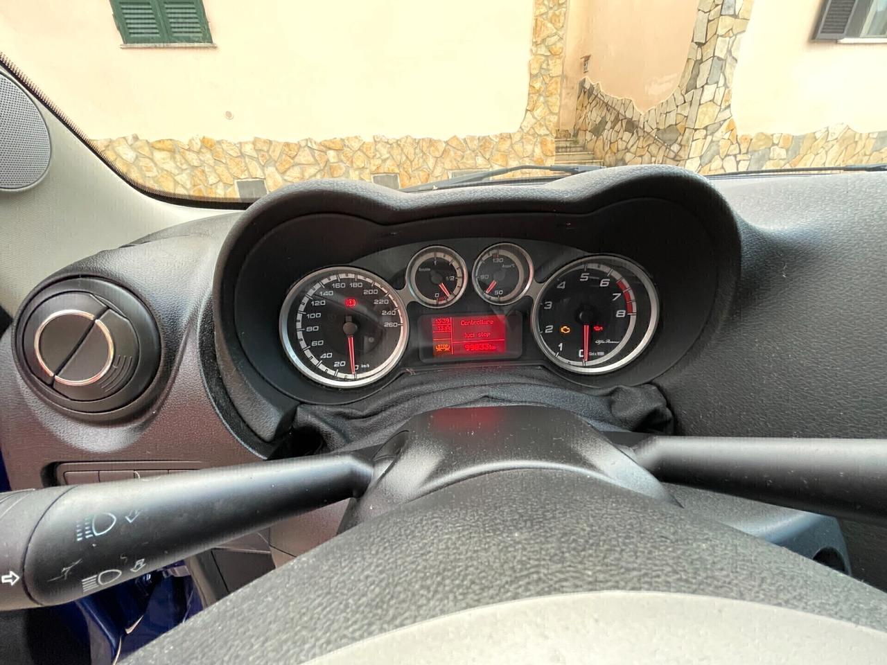 Alfa Romeo MiTo 1.4 78 CV Distinctive Sport Pack