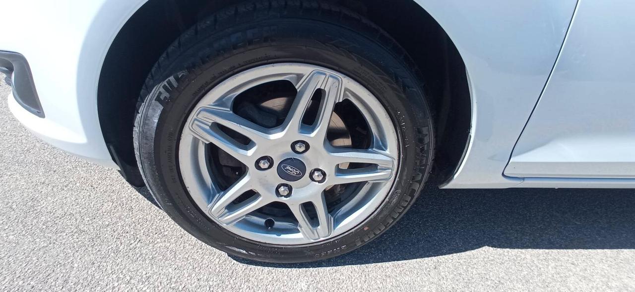 Ford Fiesta 1.4 GPL Titanium
