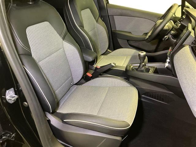 RENAULT Clio 1.0 TCe Techno