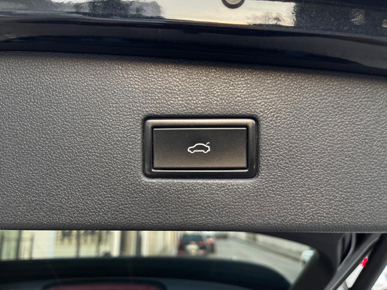 VOLKSWAGEN TIGUAN ALLSPACE TDI R-Line 2020