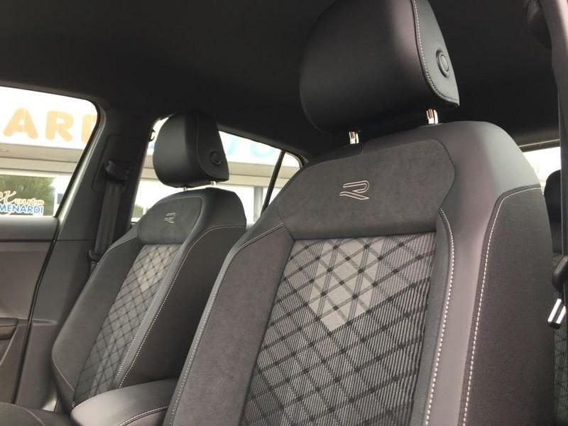 Volkswagen T-Cross 1.0 TSI 115 CV DSG R-Line NUOVA R LINE