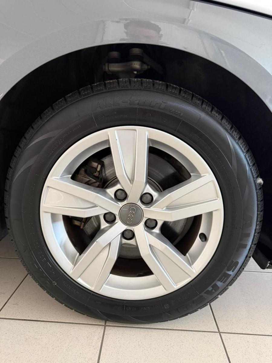 AUDI - A4 - 2.0 TDI 150CV s line