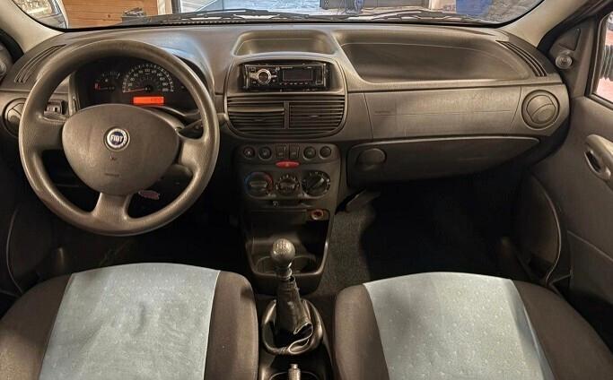 FIAT PUNTO serie 2 IMPIANTO METANO e benzina 1200 CV 60 PER NEOPATENTATI Km 202.404 certificati