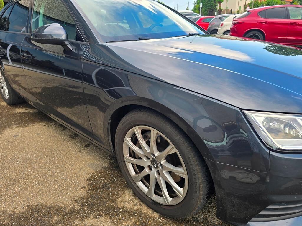 Audi A4 Avant 2.0 TDI 190 CV ultra S tronic Business